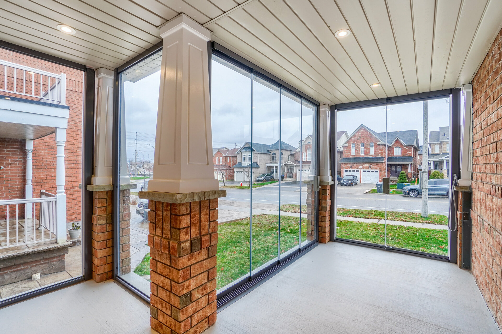 769 White Clover Way by Hussain Alhomairy