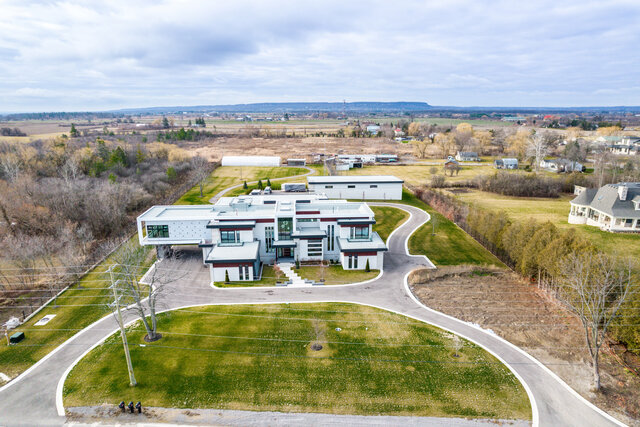 4490 Henderson Road, Milton - photo 6