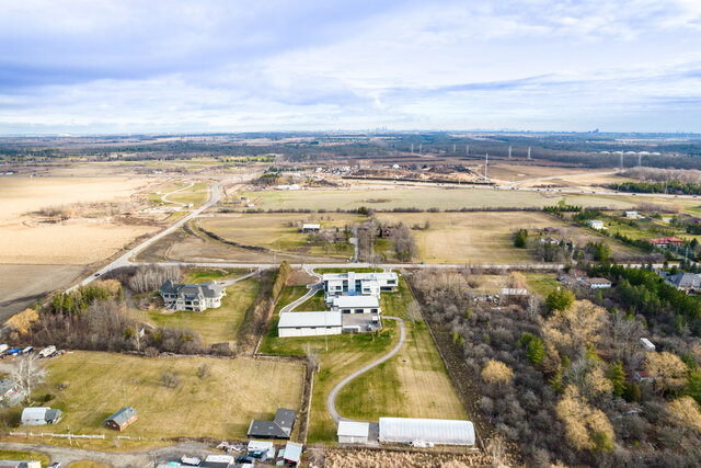 4490 Henderson Road, Milton - photo 212