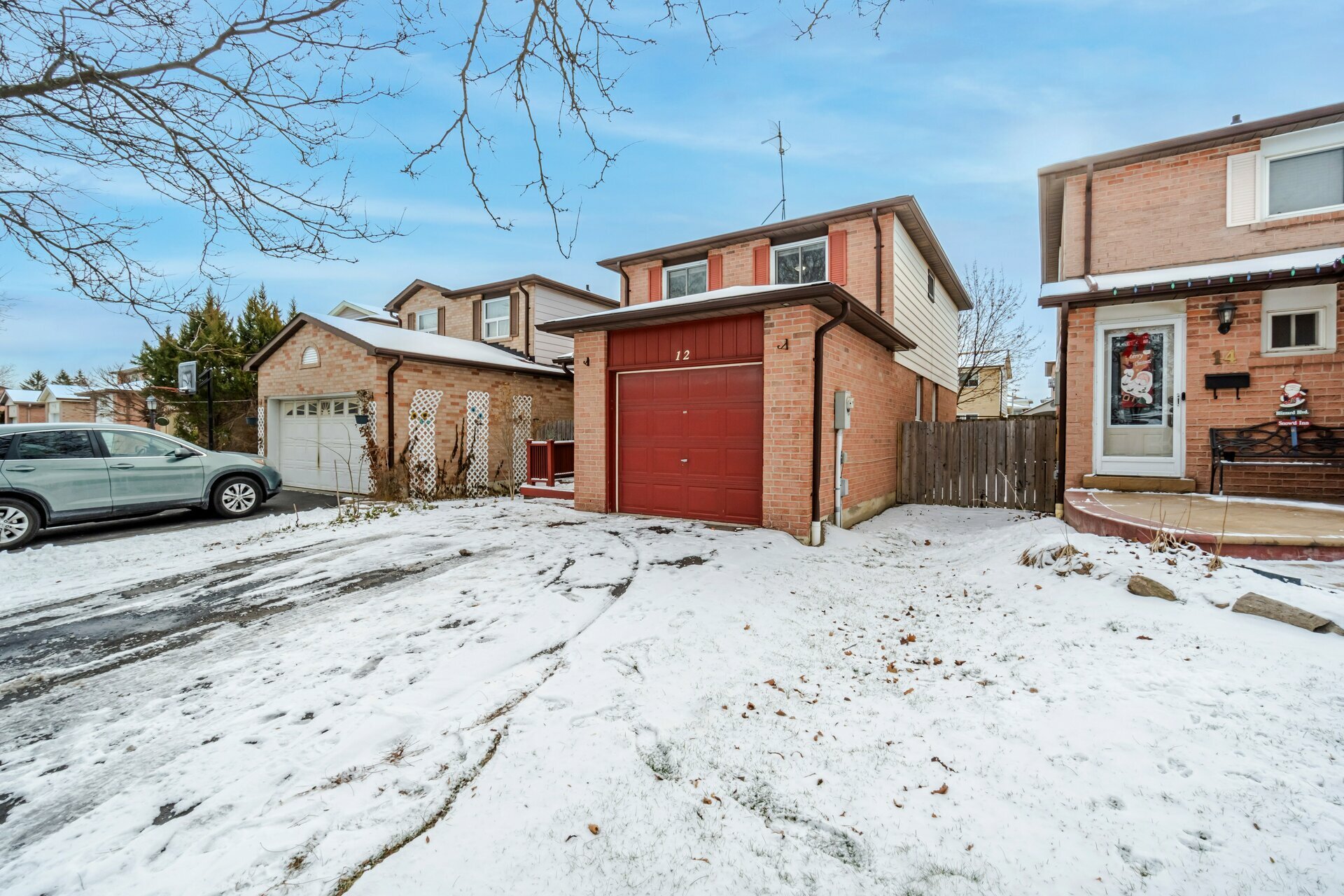 12 Wheatfield Road, Brampton - photo 3