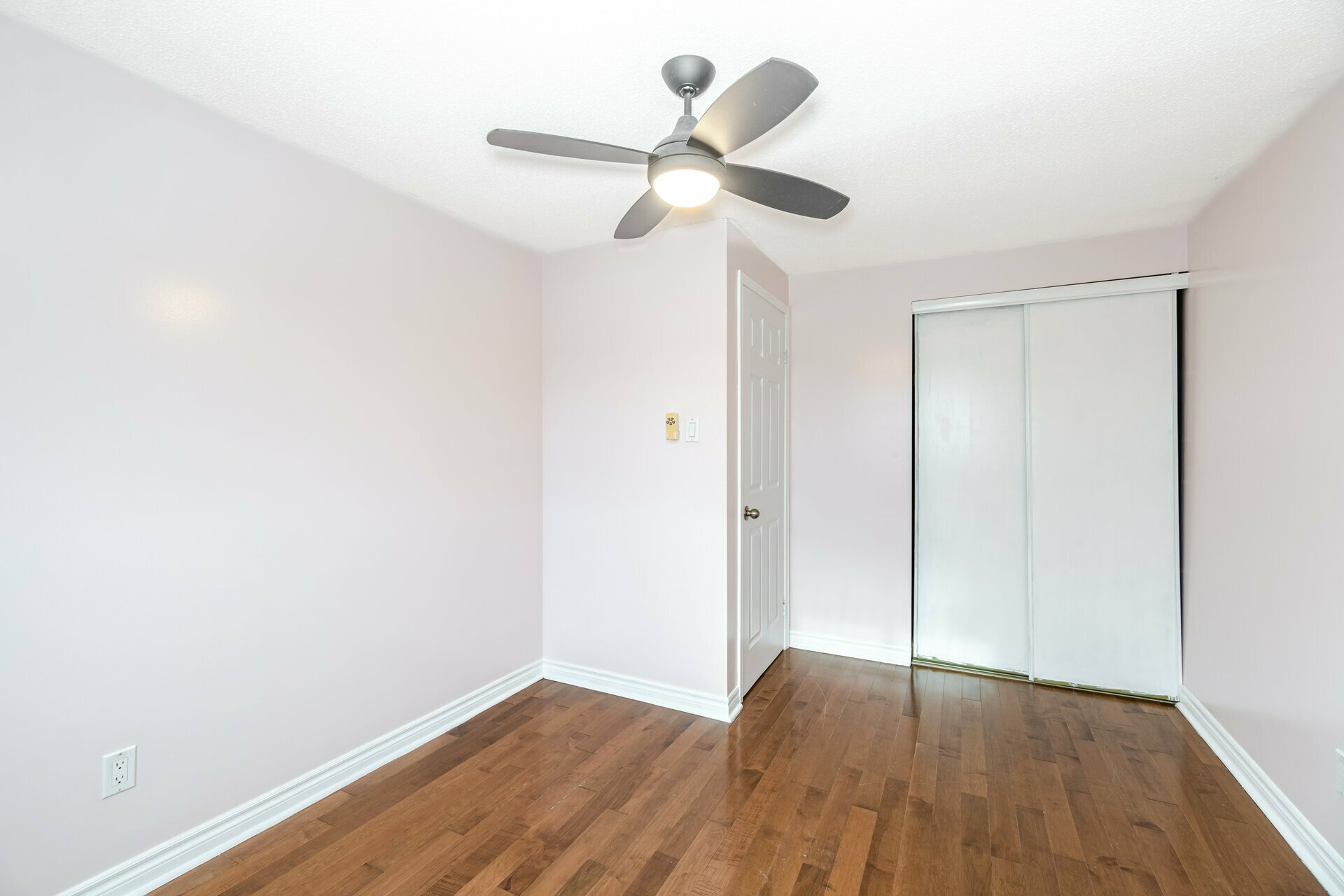 12 Wheatfield Road, Brampton - photo 30