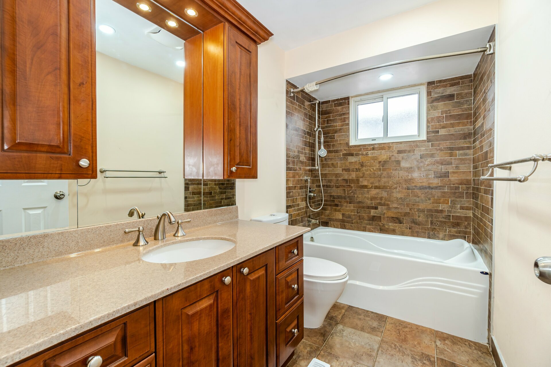 12 Wheatfield Road, Brampton - photo 32