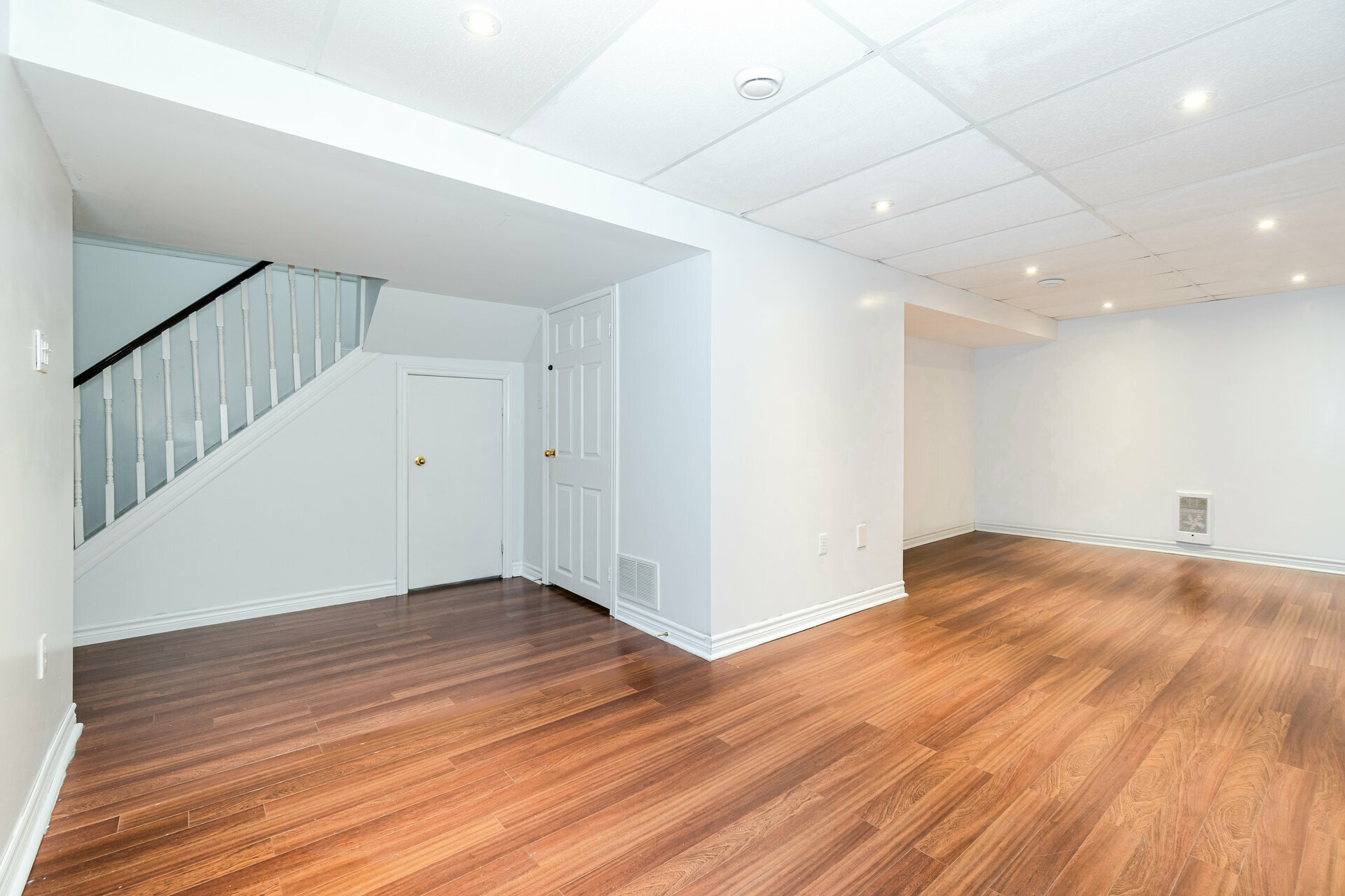 12 Wheatfield Road, Brampton - photo 37