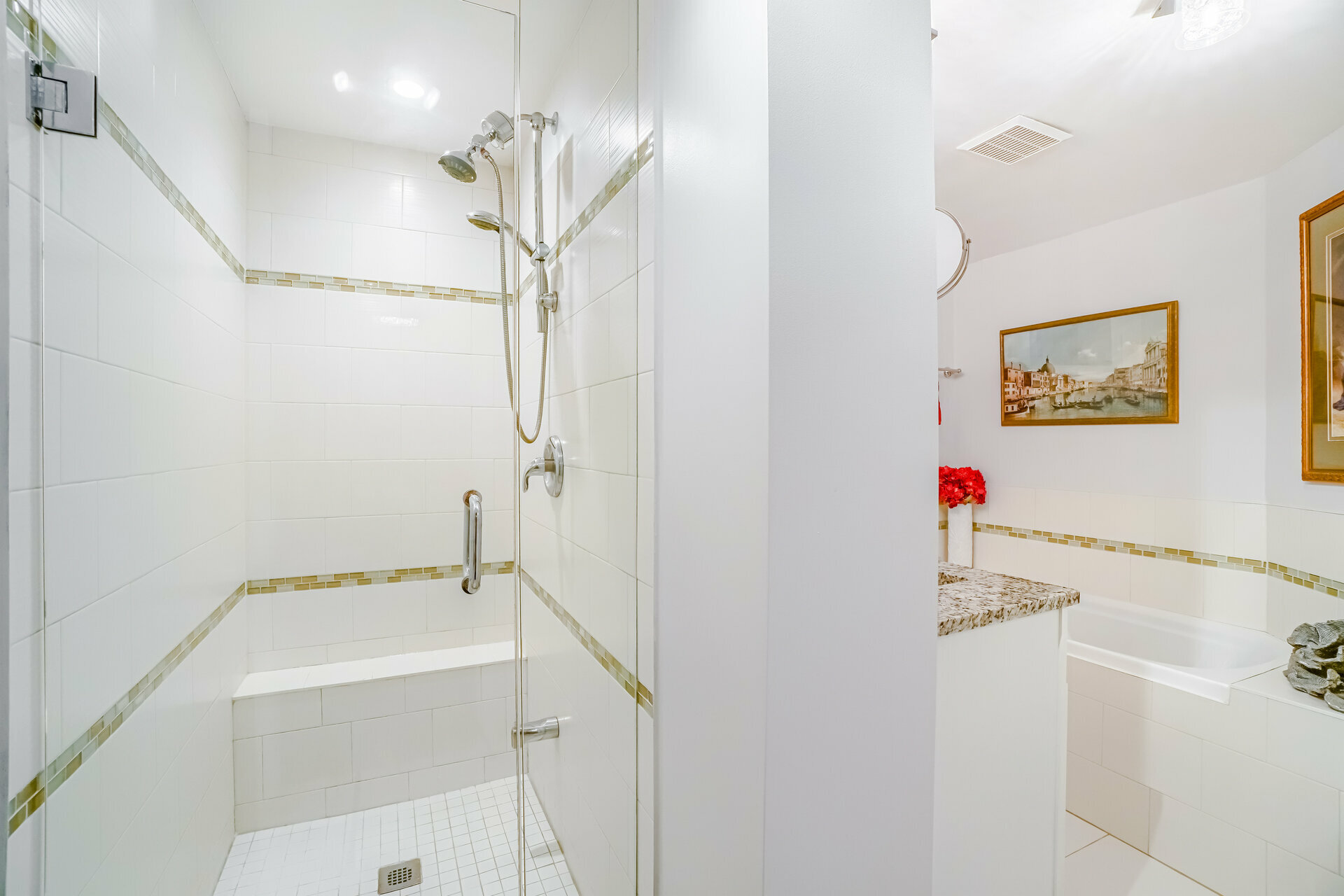 118 Mavety Street, Toronto - photo 22