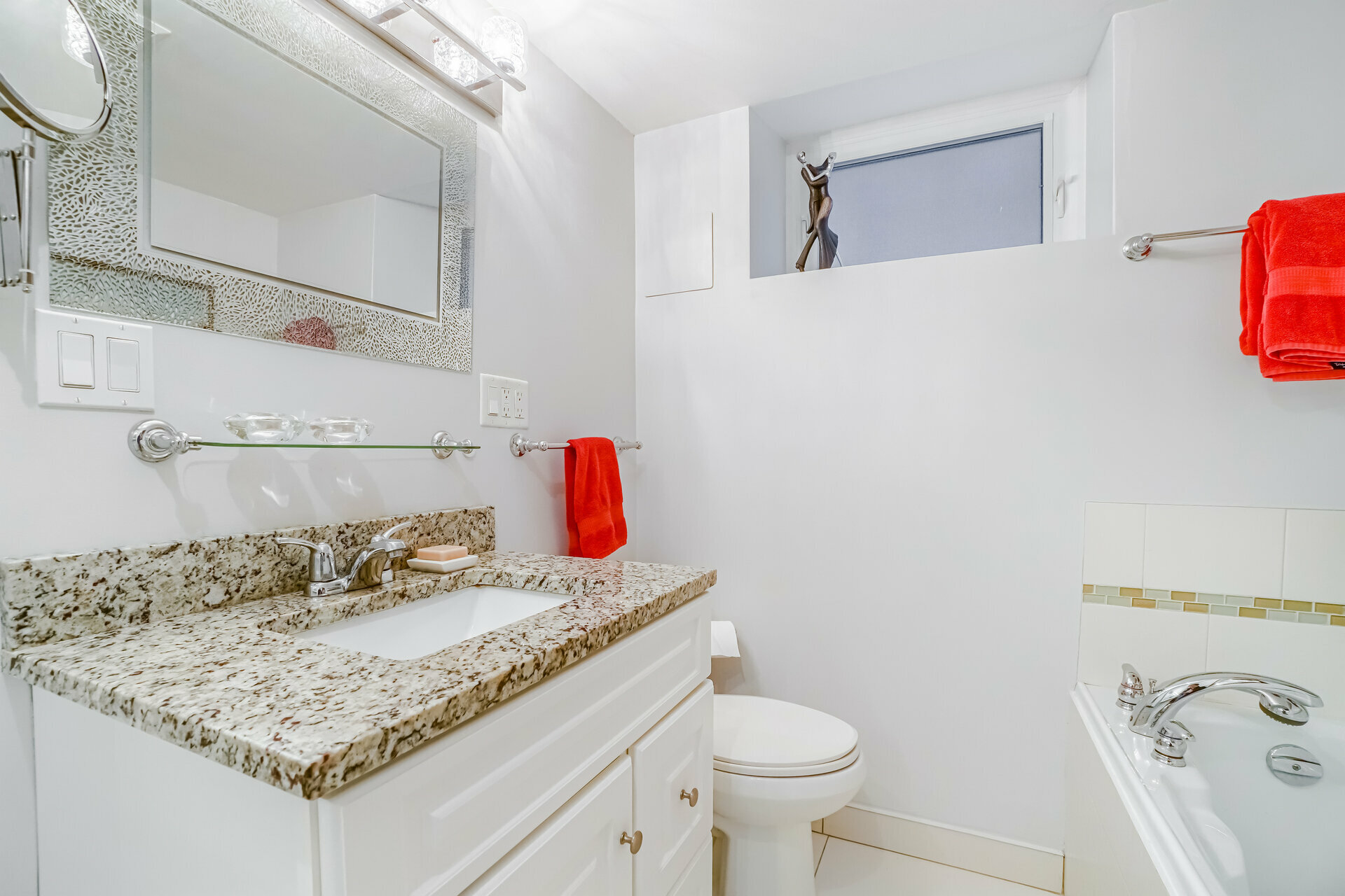 118 Mavety Street, Toronto - photo 24