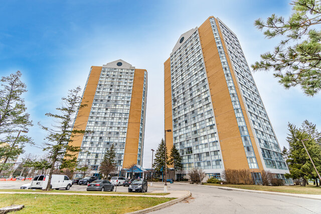 #2311-35 Trailwood Drive, Mississauga - photo 1