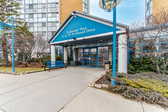 #2311-35 Trailwood Drive, Mississauga - photo 3