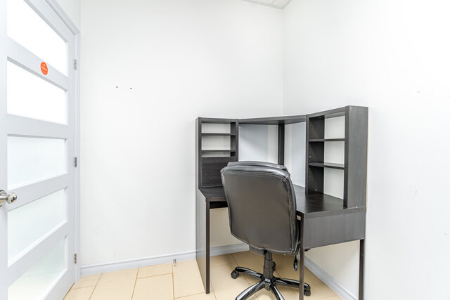 #27-2355 Derry Road East, Mississauga - photo 18