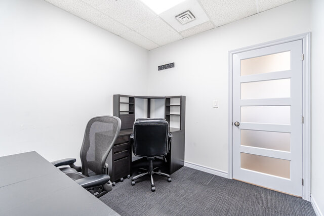 #27-2355 Derry Road East, Mississauga - photo 32