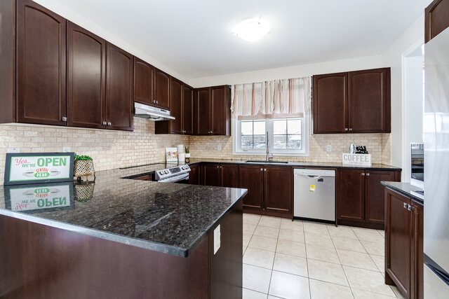 52 Cottonfield Circle, Caledon - photo 24