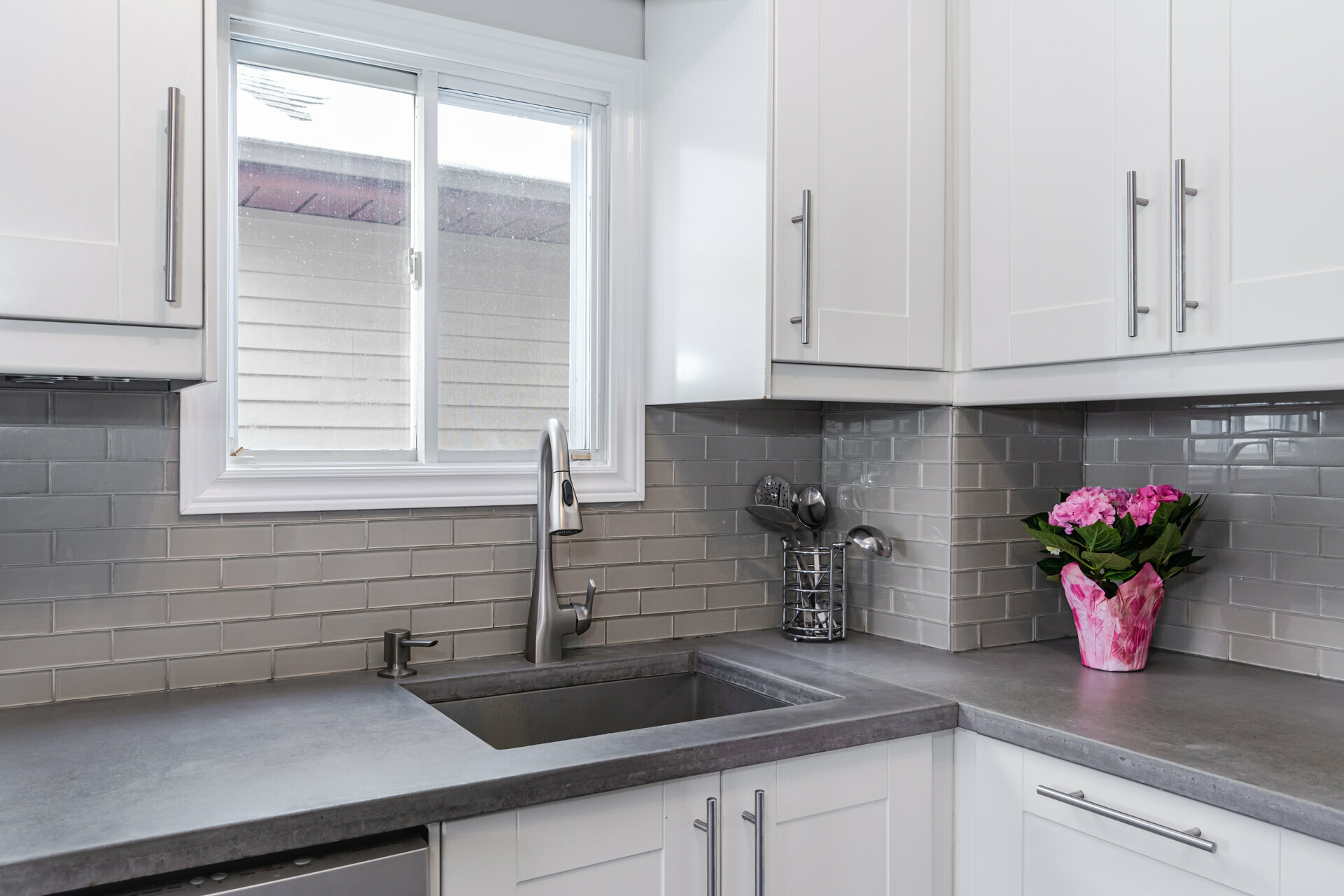24 Mitchell Avenue, Brampton - photo 17