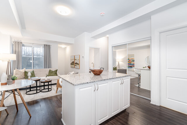 #B302-5279 Highway 7, Vaughan - photo 18