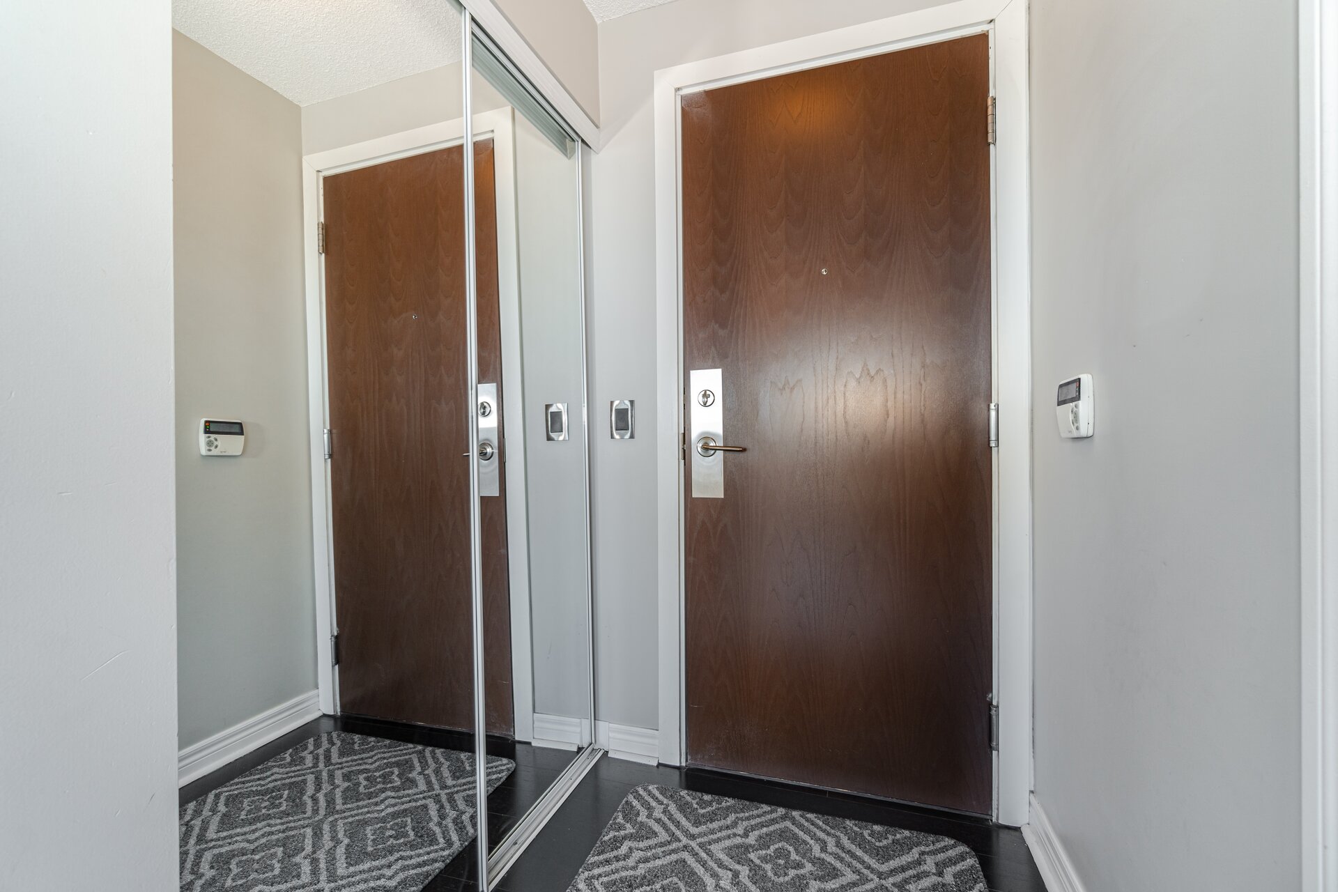 #2104-80 Western Battery Road, Toronto - photo 8