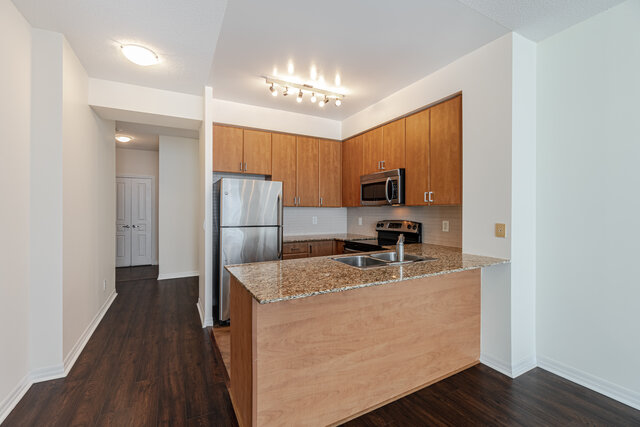 #2606-225 Webb Drive, Mississauga - photo 12