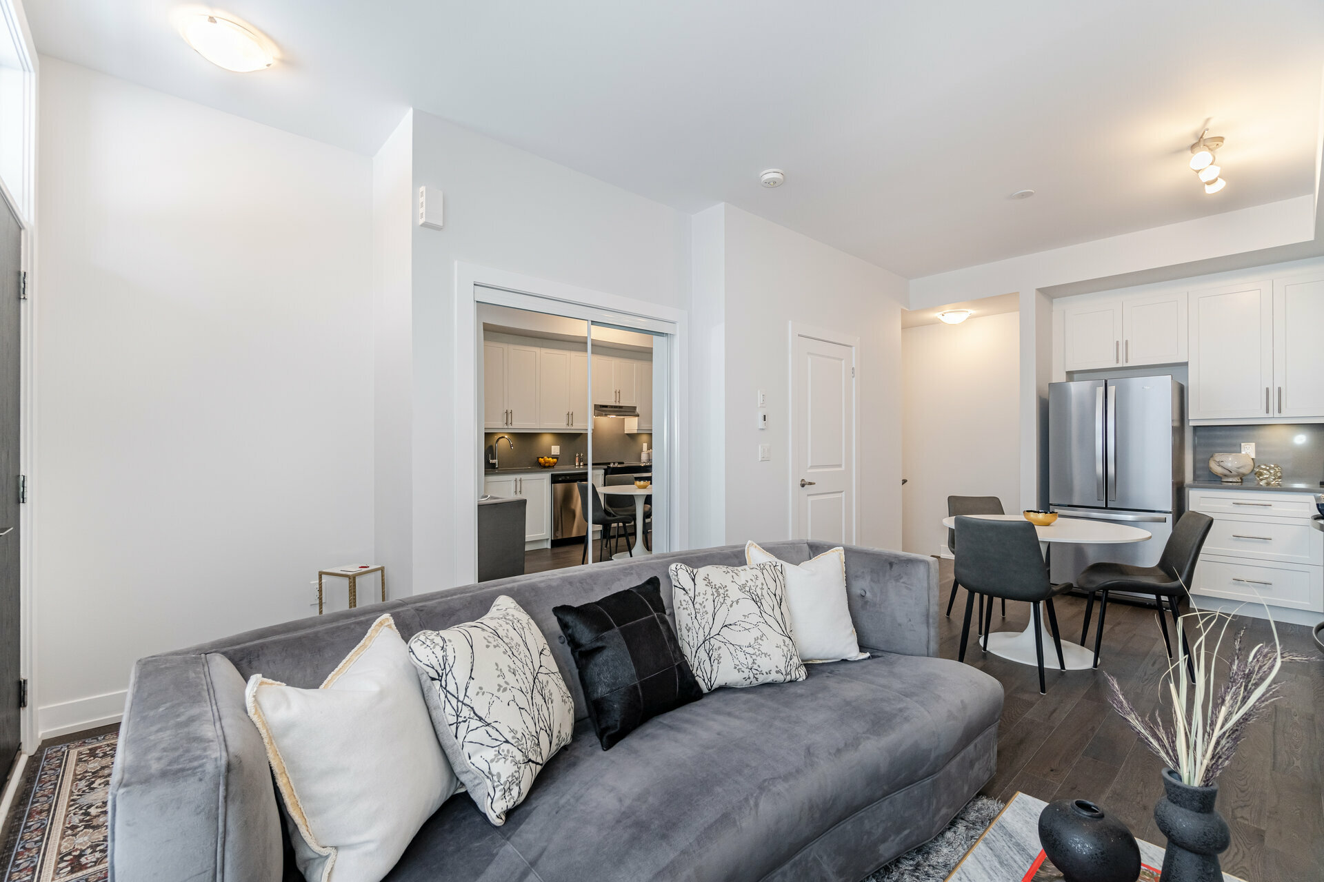 #L125-9570 Islington Avenue, Vaughan - photo 8