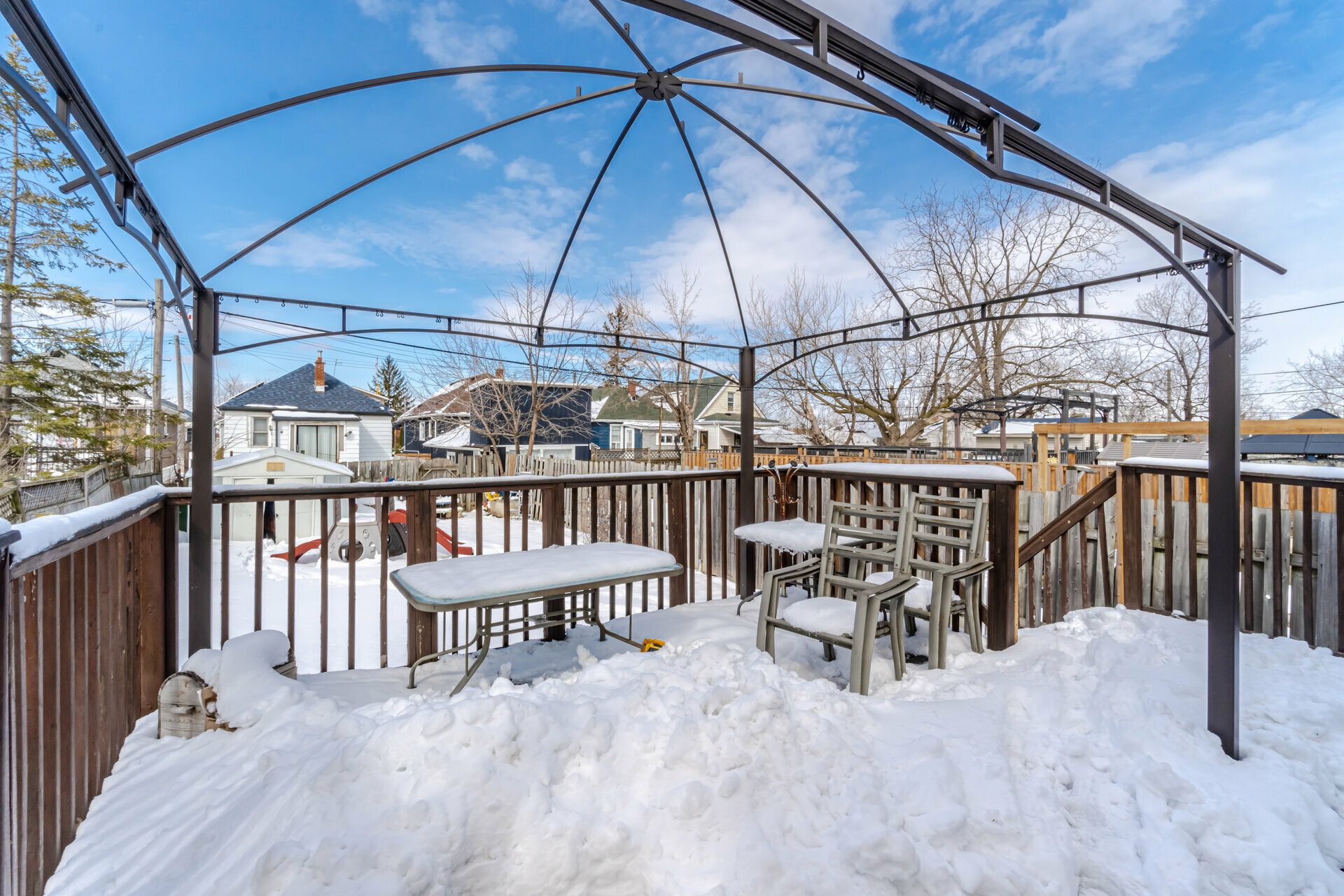 93 Huxley Avenue North, Hamilton Realmedia Tours