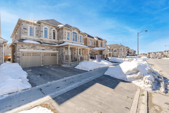 59 Dotchson Avenue, Caledon - photo 3