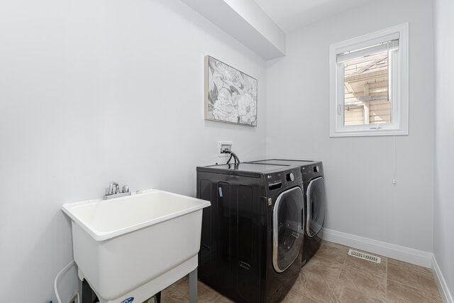 645 Armstrong Road, Shelburne - photo 28