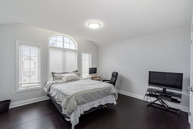 645 Armstrong Road, Shelburne - photo 42