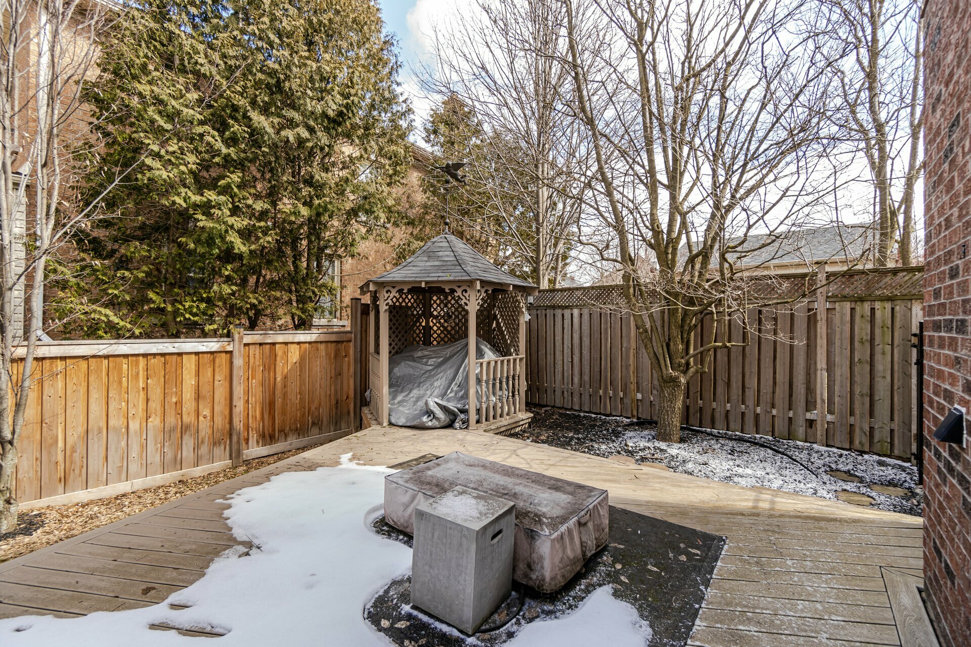 2647394