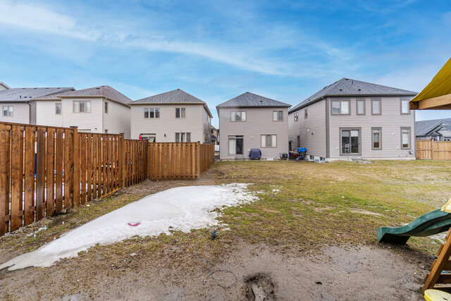 18 McFarlane Crescent, Fergus - photo 43