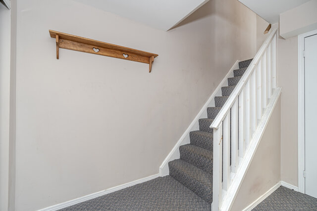 102 Courtleigh Square, Brampton - photo 27