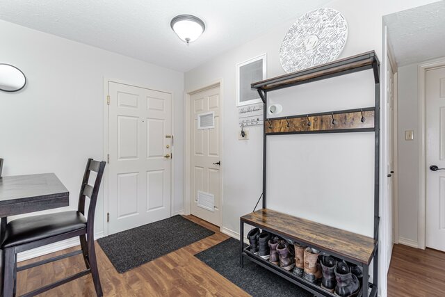#112-250 Robert Street, Shelburne - photo 17