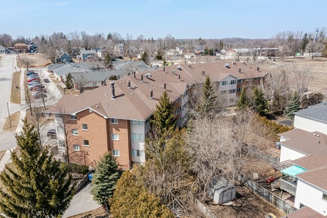 #112-250 Robert Street, Shelburne - photo 46