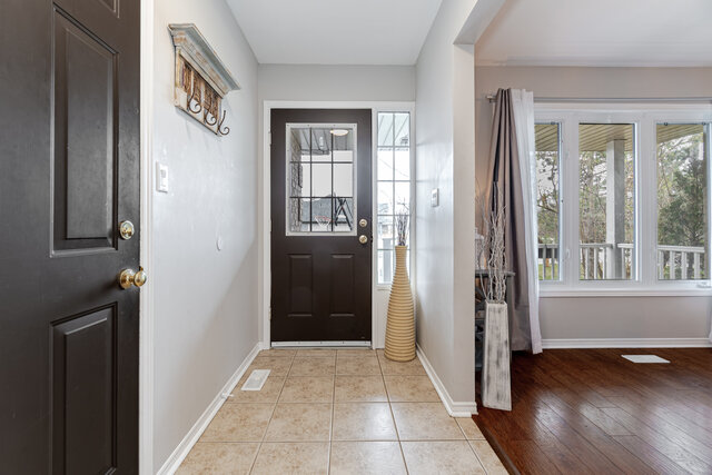 101 Maclennan Street, Township Of Guelph-Eramosa - photo 6