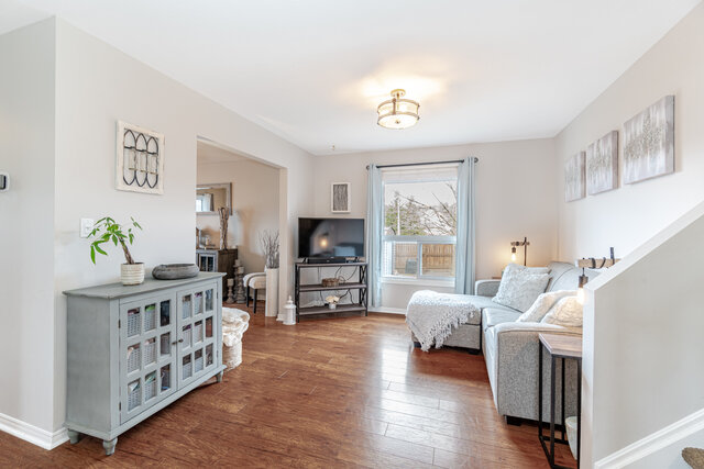 101 Maclennan Street, Township Of Guelph-Eramosa - photo 12