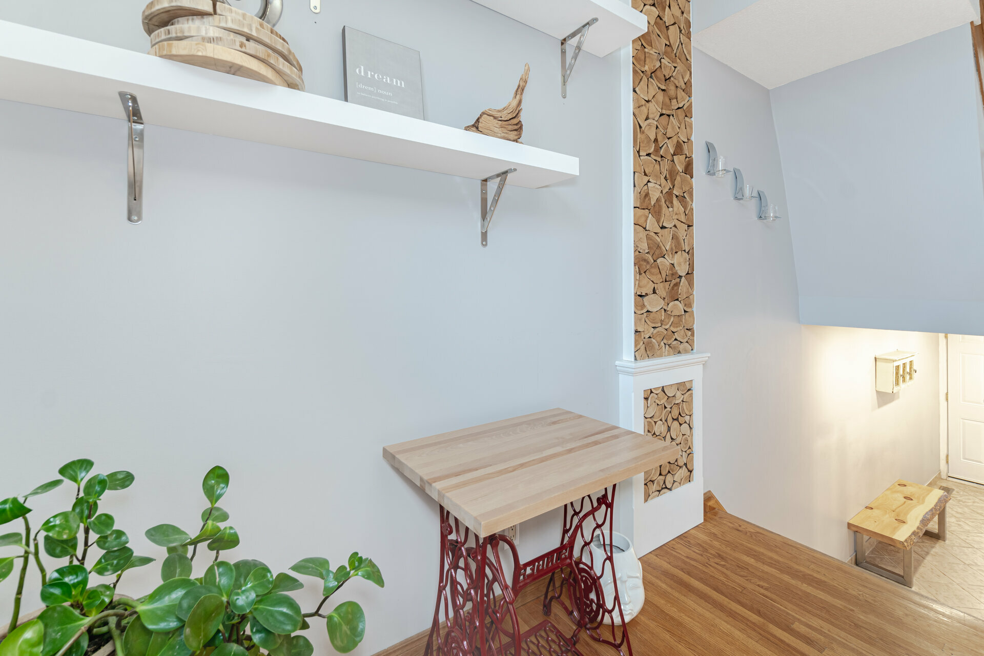 347251 Copenhagen Road, Mississauga Realmedia Tours