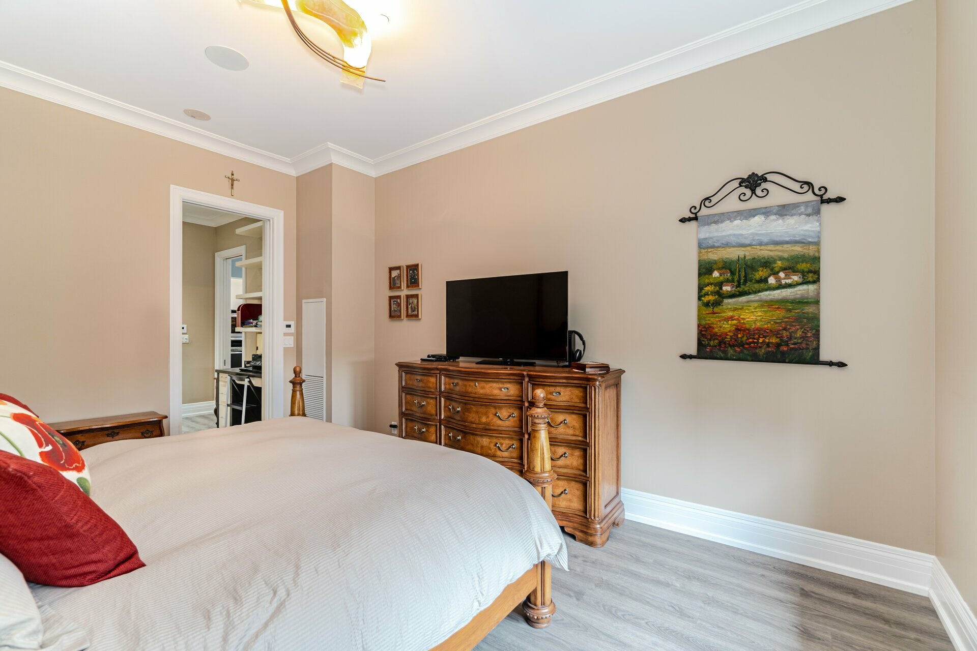 #115-80 Burns Boulevard, King City - photo 22