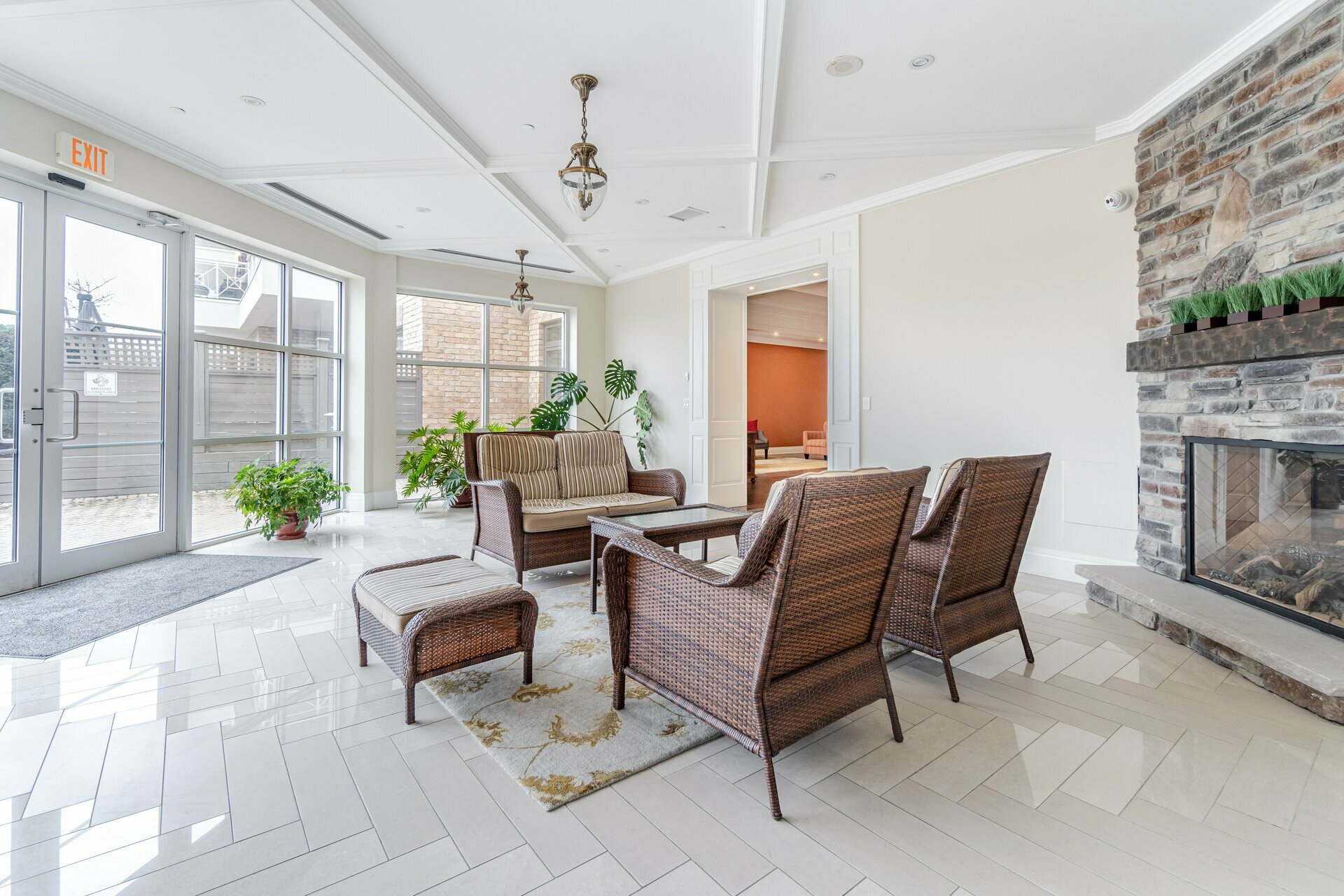 #115-80 Burns Boulevard, King City - photo 28