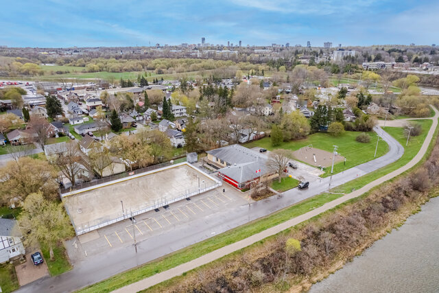 9 Market Street, Kitchener - photo 44