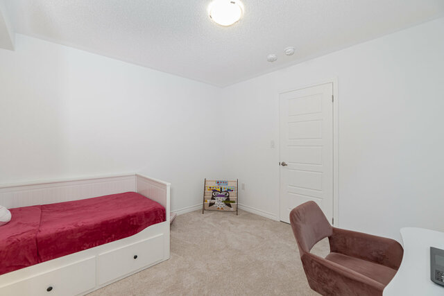 1237 Manitou Way, Milton - photo 38