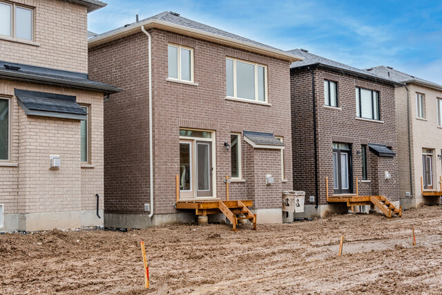 1237 Manitou Way, Milton - photo 45