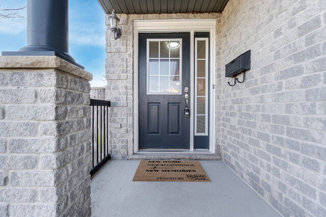 1435 Mickleborough Drive, London - photo 5