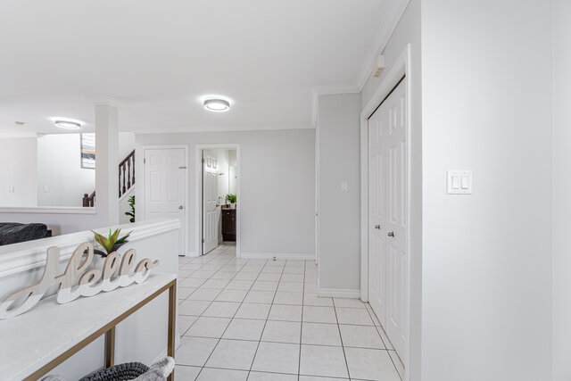 1435 Mickleborough Drive, London - photo 7