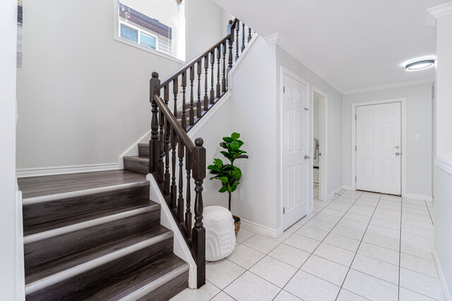 1435 Mickleborough Drive, London - photo 26