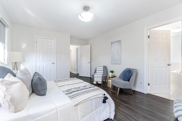1435 Mickleborough Drive, London - photo 30