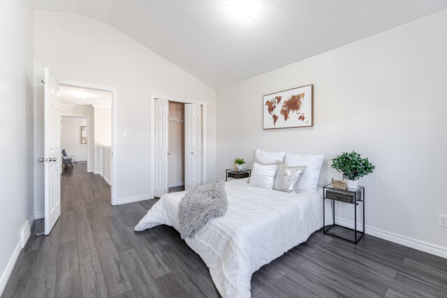 1435 Mickleborough Drive, London - photo 37