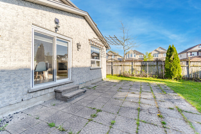 1435 Mickleborough Drive, London - photo 51