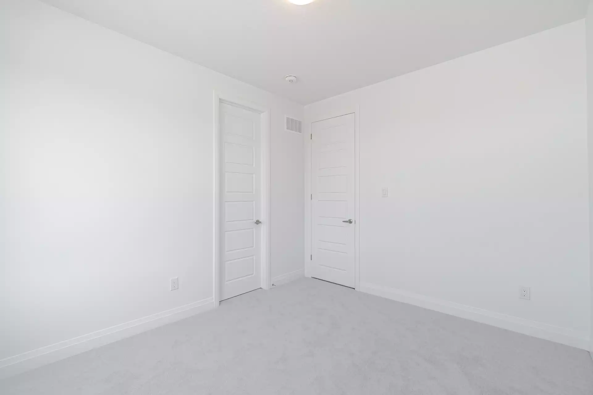 219 Rosenberg Way, Kitchener - photo 44