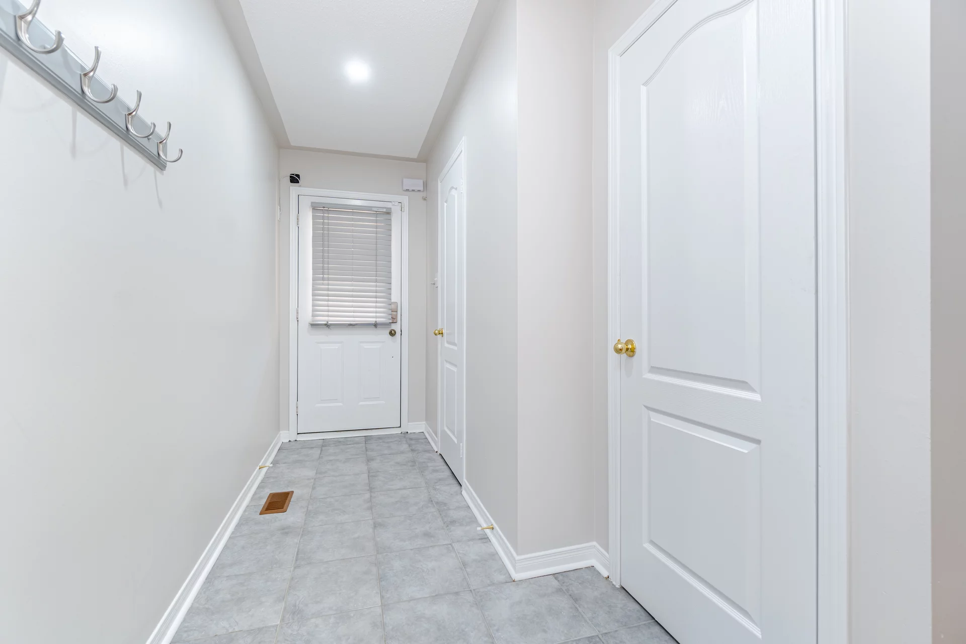 #157-525 Novo Star Drive, Mississauga - photo 4