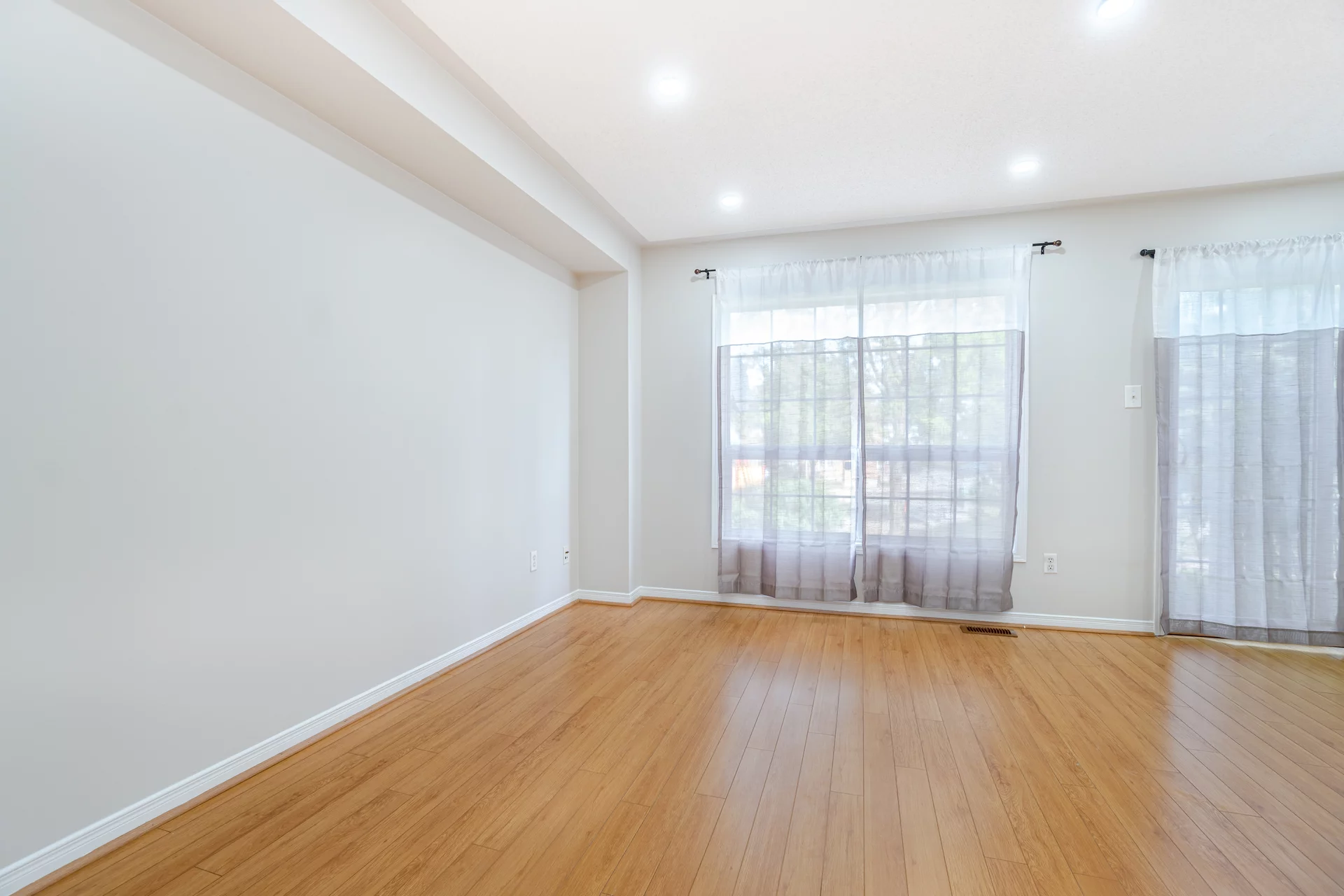 #157-525 Novo Star Drive, Mississauga - photo 6