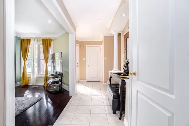181 Cresthaven Road, Brampton - photo 9