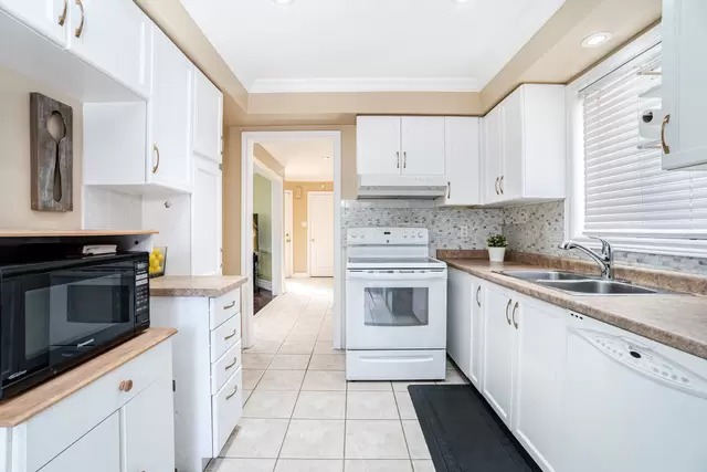 181 Cresthaven Road, Brampton - photo 16