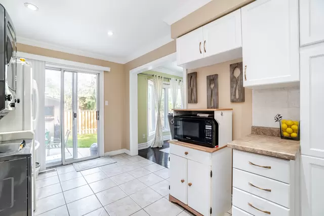 181 Cresthaven Road, Brampton - photo 17