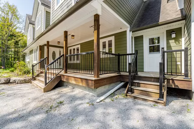 20692 Yonge Street, East Gwillimbury - photo 14