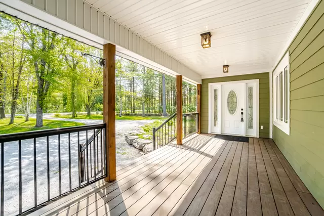 20692 Yonge Street, East Gwillimbury - photo 16